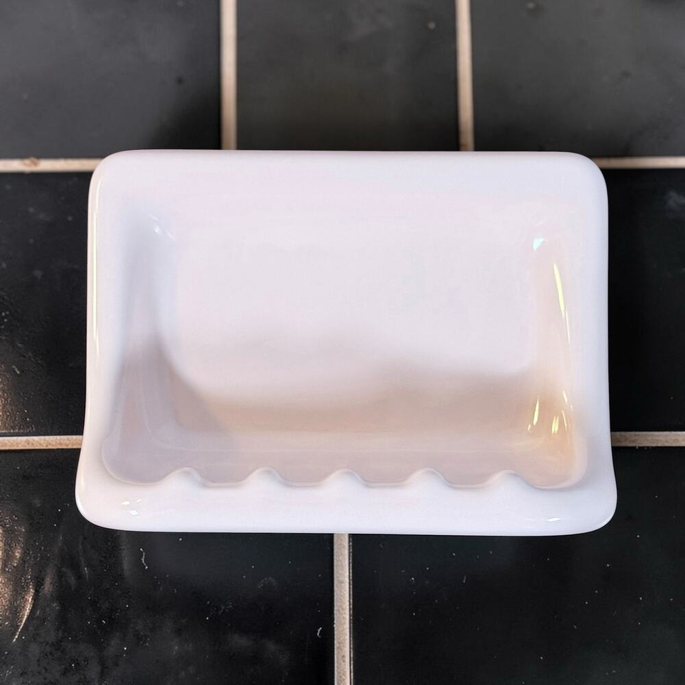 VTG Made in USA Mamie Eisenhower Light Pink 1950s MCM Ceramic Shower Soap Holder